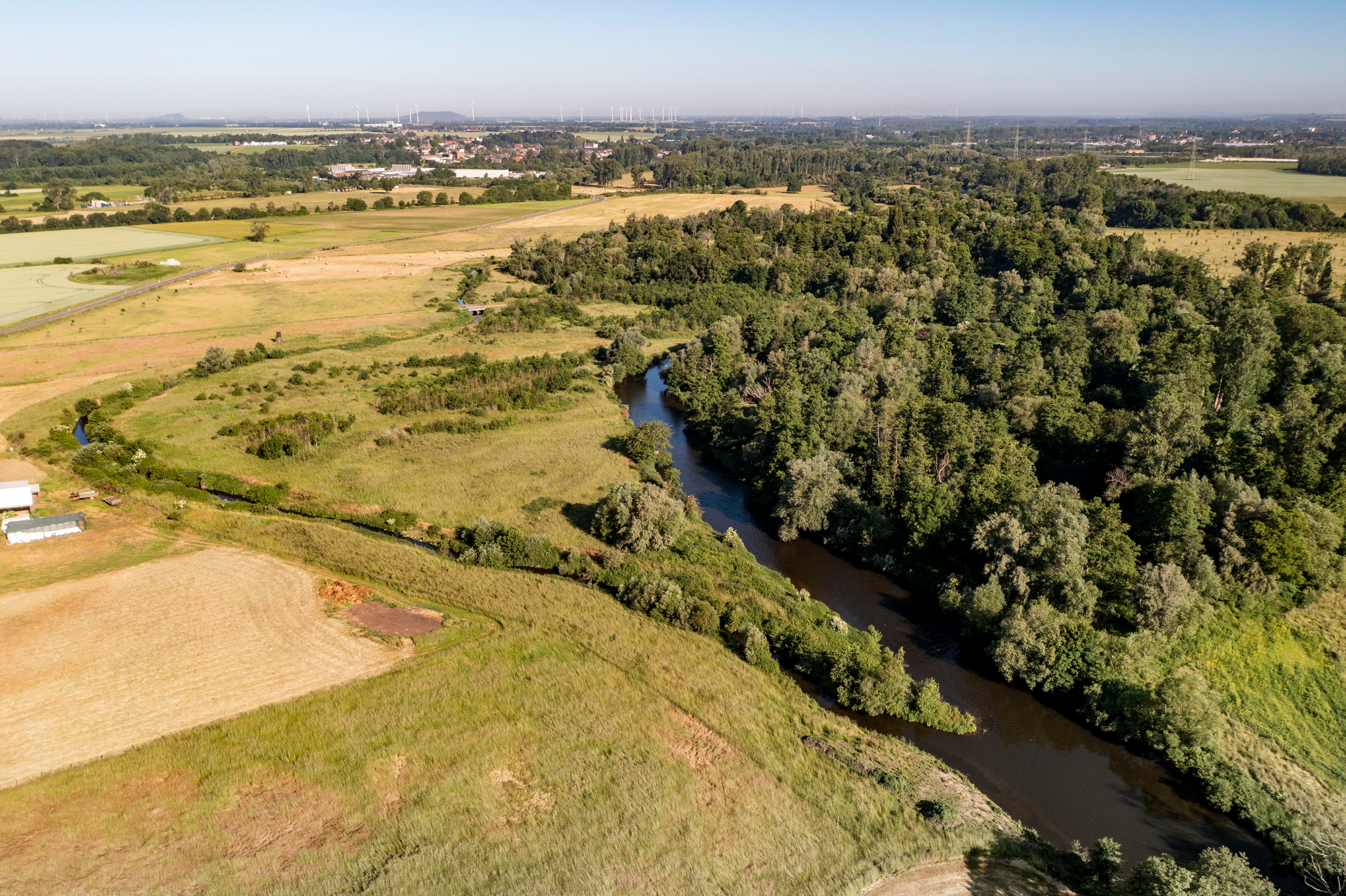 Nebengerinne an dem Feuchtgebiet „Indemündung“