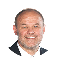 Dr. Bernd Bucher, Vorstand Dr. Bernd Bucher, Vorstand
