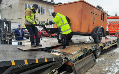 Eil-Hilfstransport mit Stromaggregaten, Laptops und Thermokleidung für Butscha