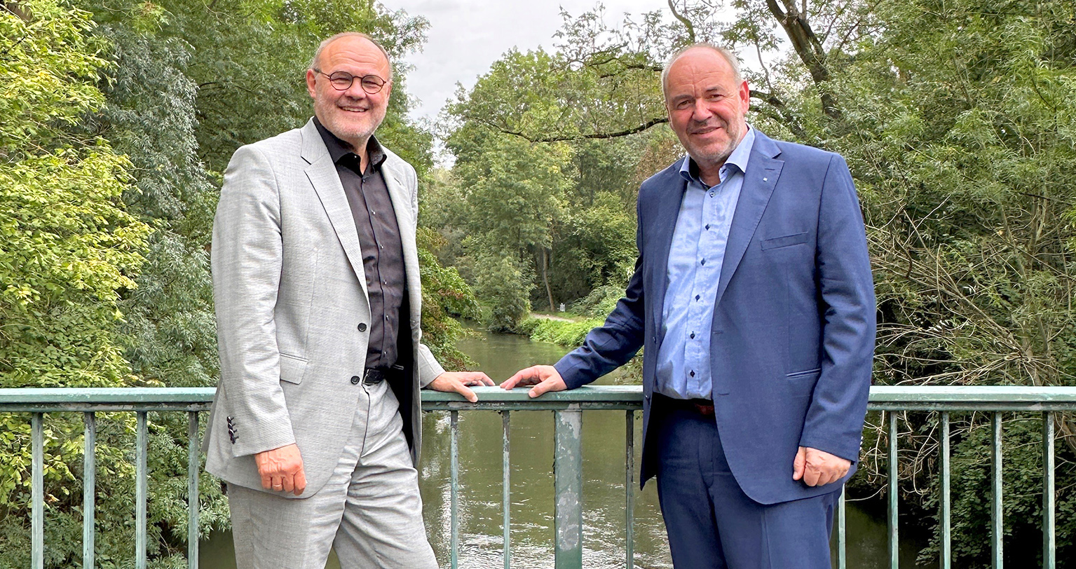 Vorstandswechsel, Dr. Bernd Bucher und Prof. Heinrich Schäfer an der Erft