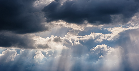 Sonne und Regenwolken Sonne und Regenwolken